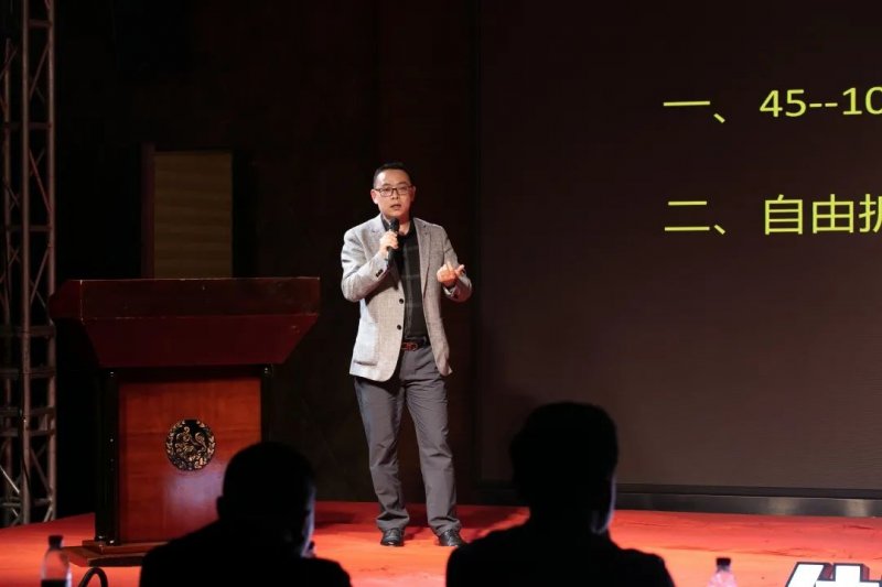 鑫傲斯门窗2021《无设计，不门窗》新品发布会圆满结束_14